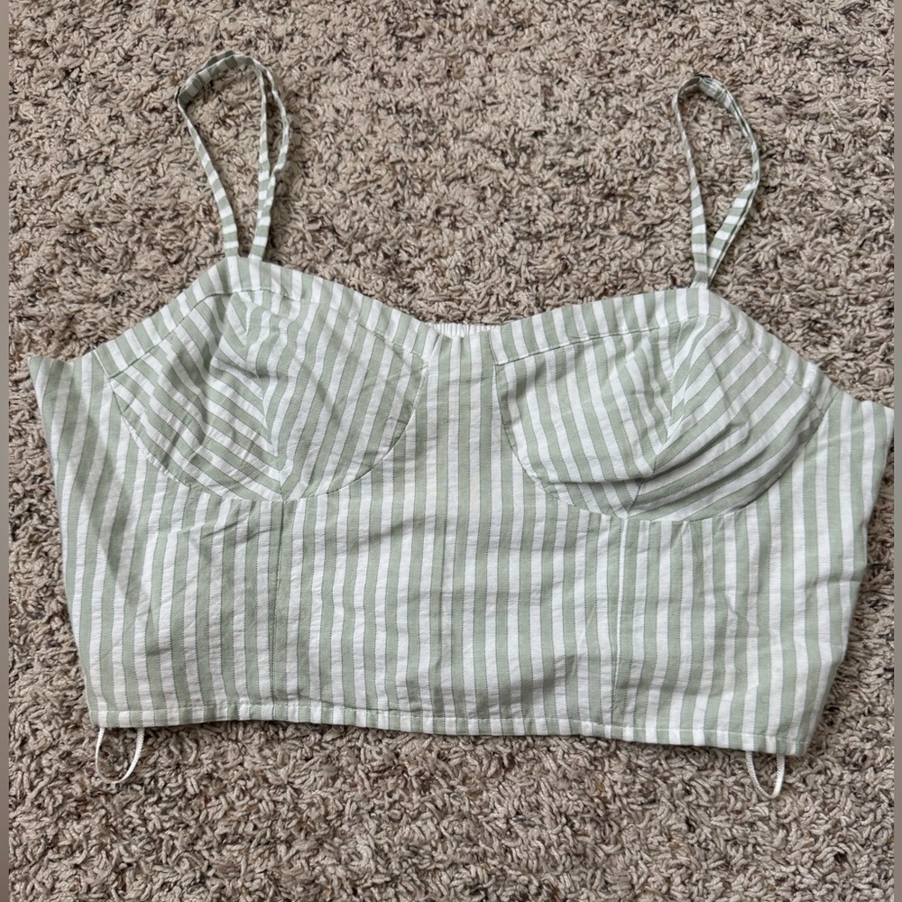 Anthropologie crop top